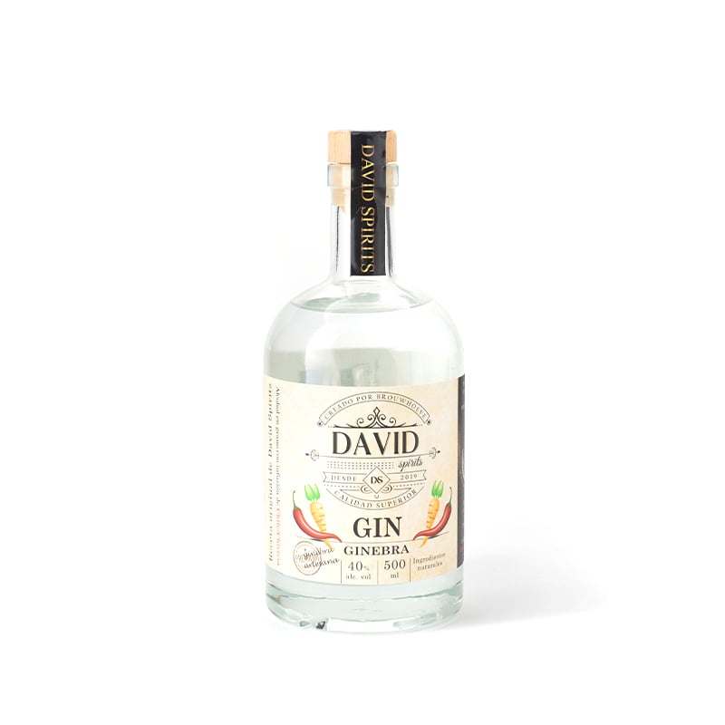Gin David Spirits de pimiento español y chirivía