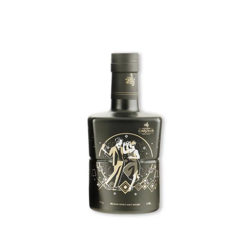 GOUDEN CAROLUS Black Canvas Trust Single Malt 0.50 L. is a distinctive Belgian single malt whisky with balance, character and a smooth finish.